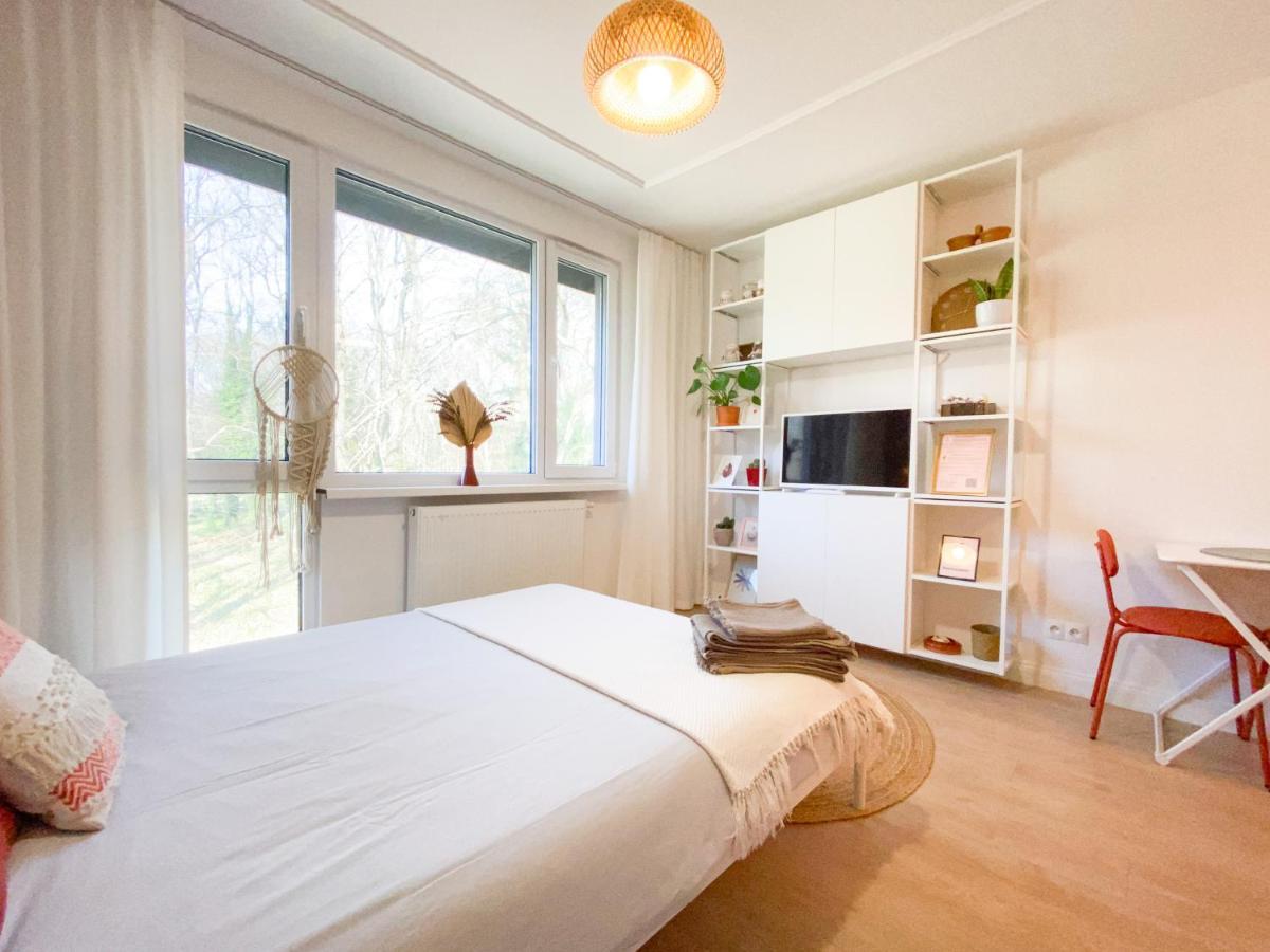 Apartament Fala Metro Sgh Klub Stodola Parking Parkview Fast Wifi Varşova Dış mekan fotoğraf
